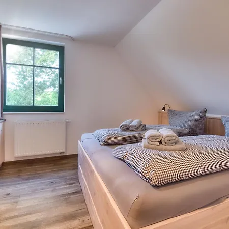 Bootshaus In Nadelitz *